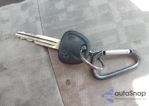 2004 Hyundai Accent Gl z USA, uszkodzony, nr VIN KMHCG45C54U540120